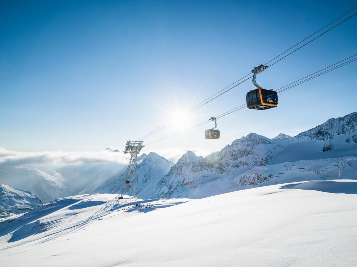 Stubaier Gletscher Xl Apartments Residenz Haus Alpenkoenig Ferienwohnungen Im Alpinen Charme Stubai Super Card Inklusive Нойштіфт-ім-Штубайталь Екстер'єр фото